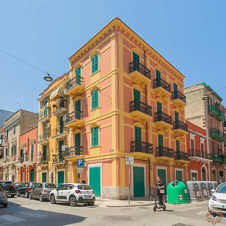 Apartament Palazzo Vignola By Apulia Bari