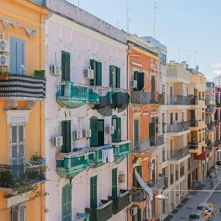Palazzo Vignola By Apulia Apartament Bari